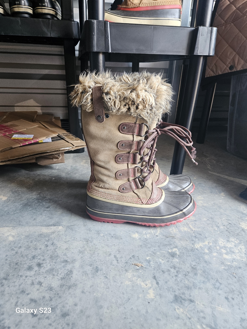 Sorel NL1540-254 Women’s Winter Snow Boots Fur Trim Waterproof Size 9 Brown Red